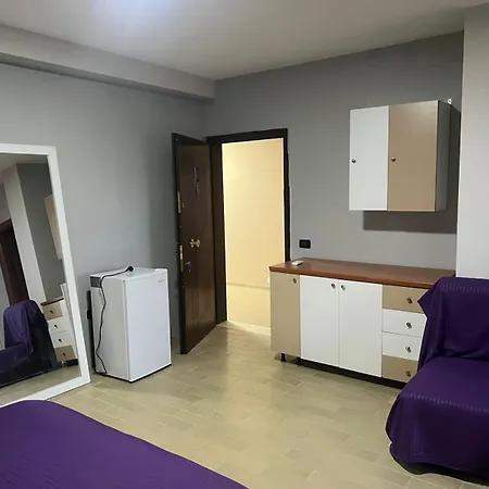 Urbannest Aprtment 4